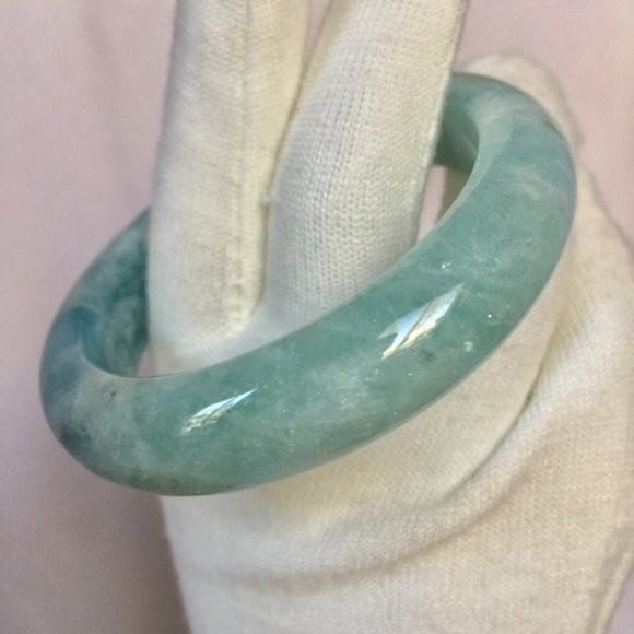 NWOT Natural Blue Aquamarine Crystal Bangle 56mm - Picture 10 of 16